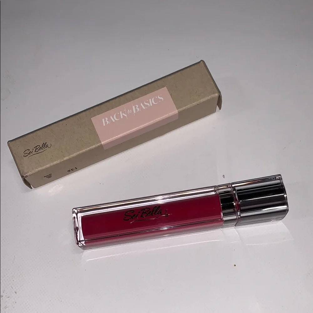 Back‎ to Basics Lip Gloss - Pink Color: Basically Sweet 7607 Sei Bella